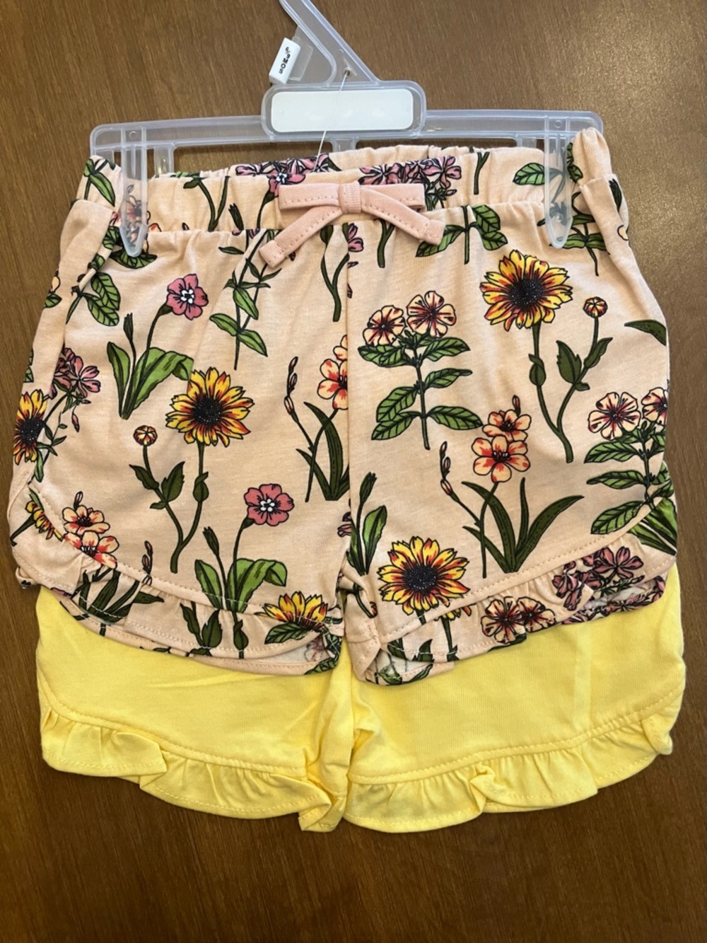 2 Pairs Ruffle Baby Shorts- Yellow Solid and Floral Peach- 6-9M - Picture 2 of 4